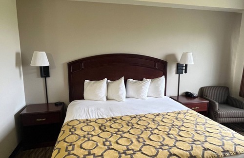 Harlan Hotel | Baymont by Wyndham Harlan