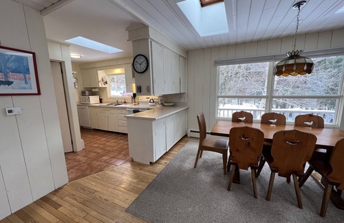 Warren Ski Chalet | Bayou Chalet – Your Perfect Getaway Near Sugarbush Resort