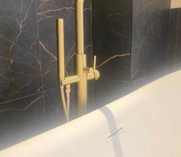 Drains Bay Apartment | Bayview Apartments