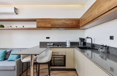 Kotor Apartment | Bayview Hills Luxury Residences