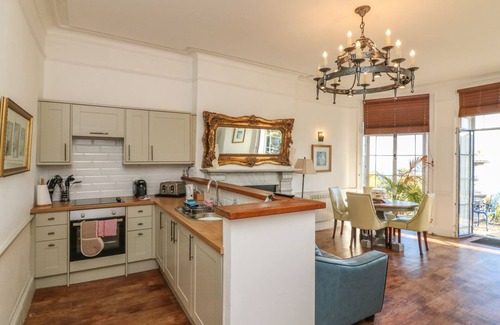 Lynmouth Cottage | BAYVIEW TOWER, pet friendly, luxury holiday cottage in Lynton