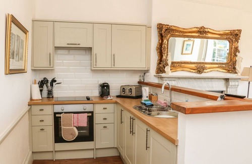 Lynmouth Cottage | BAYVIEW TOWER, pet friendly, luxury holiday cottage in Lynton