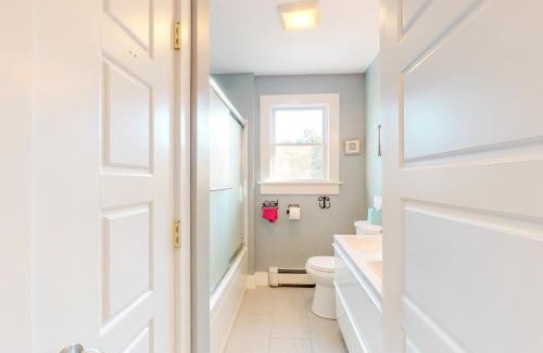 North Truro House | Bayview