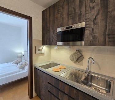 Laveno Apartment | bb26 apartment mountain Lozio