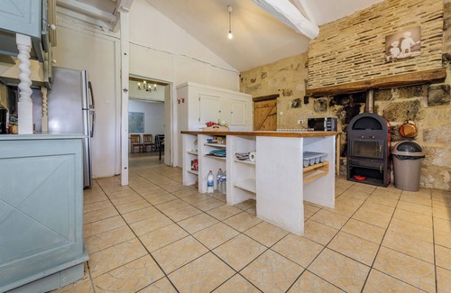 Armillac House | Beautiful holiday home with private swimming pool and beautiful view