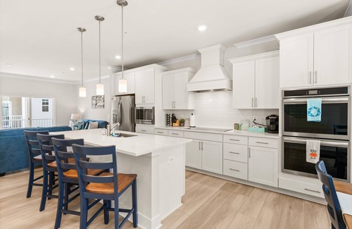 Caine Woods House | Beach 1 Block,10% SALE!,Pets,King Beds,Linens,Air Hockey,Arcades,Beach Gear
