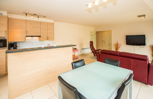 Middelkerke Apartment | Beach Apartment w/Terrace