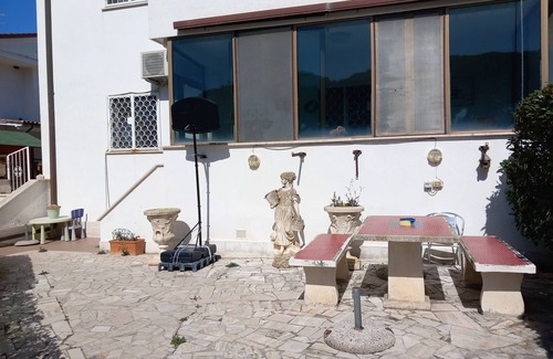 Ladispoli Apartment | Beach Apartment with garden in Ladispoli (Rm)with Wi-fi