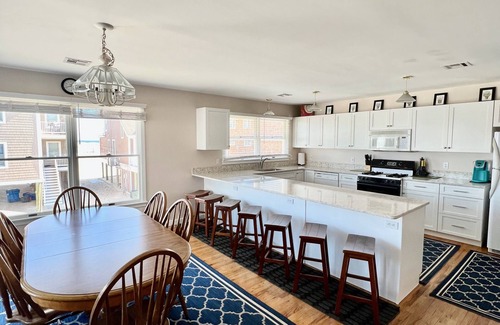Bay Head House | Beach Block Rental - Ocean/Beach Out Your Back Door. Great Location At Beach!