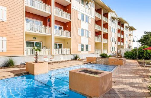 Waterside Village Apartment | Beach Brawta
