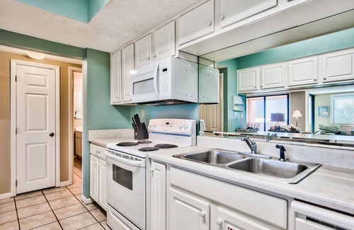 North West Florida Condo | BEACH FRONT AT JETTY EAST! 1 FREE BEACH CHAIR SET UP EACH DAY OF YOUR STAY!