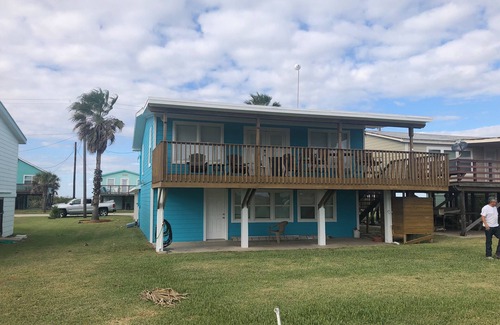 Matagorda House | Beach Front Home with Outstanding Views - Just a quick walk to the ocean.