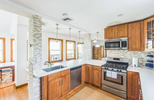 Keansburg House | Beach front oasis - Hot tub - Sleeps 7