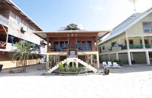 Isla Bastimentos House | Beach Front property