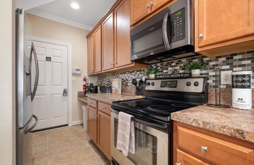 Northeast Virginia Beach House | Beach Getaway 5 Mins from Beach