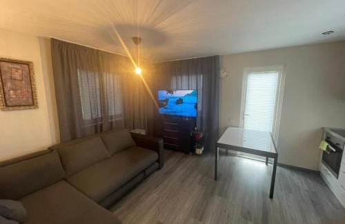 Saraiki House | Beach Guesthouse Lenkas