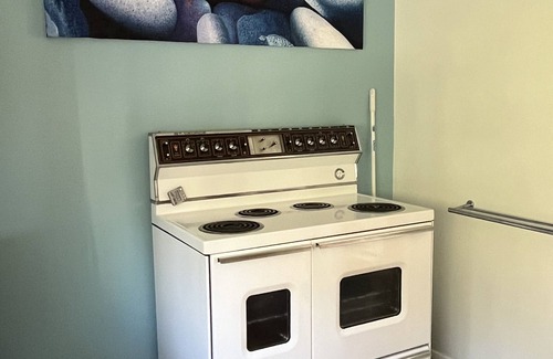 Tathra House | Beach house 2 min walk to main beach