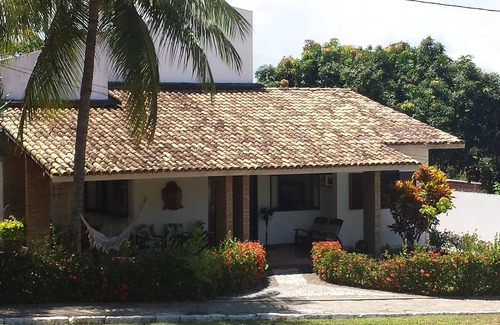 Itaparica House | BEACH HOUSE, CLOSED CONDO, SEA ACCESS, SLEEPS 15 PEOPLE