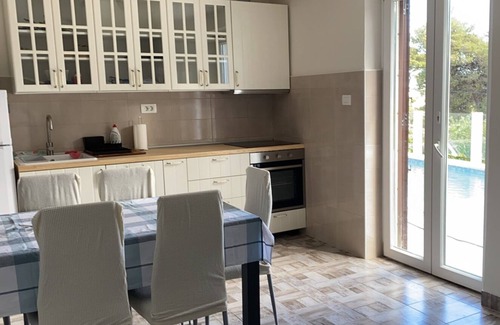 Sumartin Villa | Beach House - Heated Pool (complete Villa)