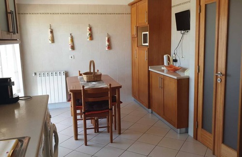 Sao Pedro da Cadeira Villa | Beach House in Ericeira - A PARADISE BY THE SEA * SPECIAL SEPTEMBER 24% OFF