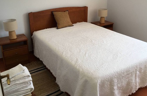 Almograve House | Beach house in small quiet village. 5 minutes walk to Almograve beach.