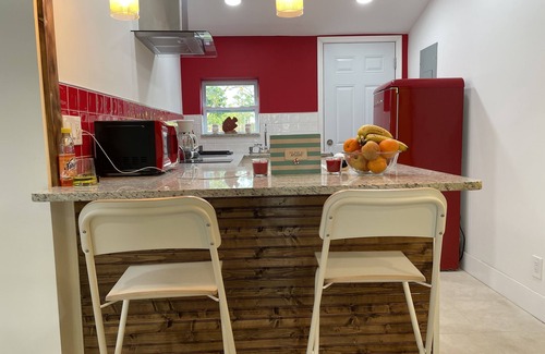 Lake Worth Corridor Apartment | Beach House