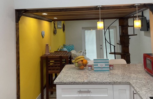 Lake Worth Corridor Apartment | Beach House