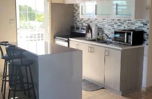 Salinas House | Beach House w/pool/ac/wifi/cable/Salinas PR