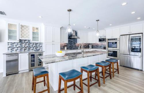 Connors House | Beach Life! Close To Vanderbilt Beach! & ON THE WATER, Private Oasis