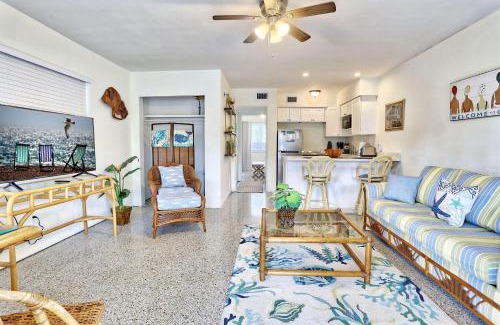 Gulfport Apartment | Beach Quarters #3