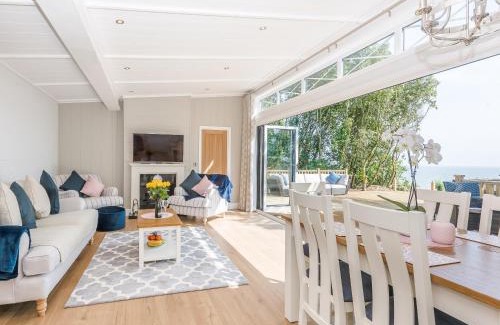 Corton House | Beach Retreat