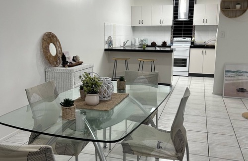 Shoal Point Apartment | Beach, Sand Relax