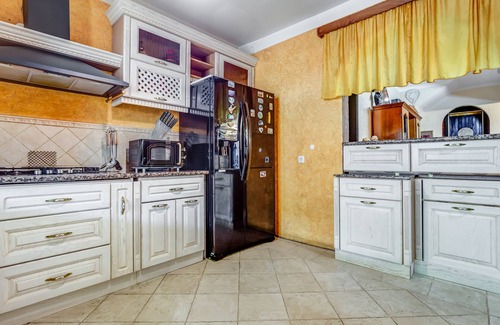 Dobrota Villa | Beach Side Villa Donkovic with Boka Bay View