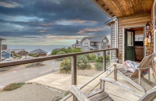 Lincoln Beach House | Beach Song