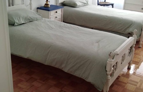 Mino House | Beaches of Miño, spacious and charming 8 people