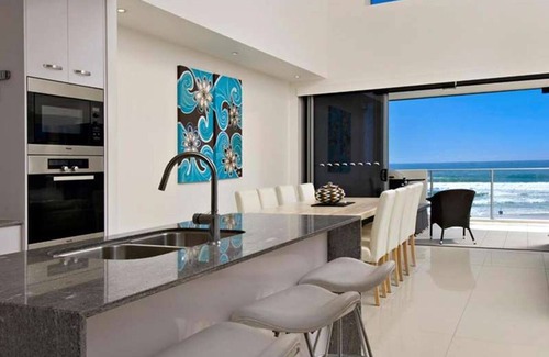 Maroochydore Apartment | Beaches on Maroochy