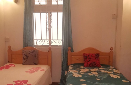 Wolmar Apartment | Beachfront 2 bedrooms apartment free parking