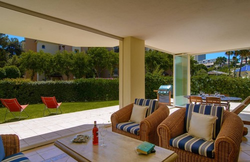 Nikki Beach Apartment | Beachfront 2-room apartment w/large terrace, WiFi, BBQ