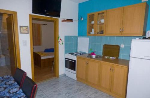 Ivan Dolac Apartment | Beachfront Apartments Plaža