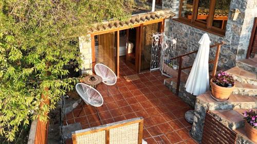 Avia Hotel | Beachfront Avia Nest - Aspa's Getaway