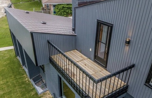 Port Colborne Cottage | Beachfront