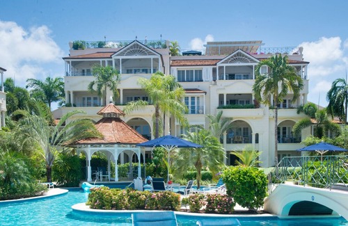 Schooner Bay Apartment | Beachfront Caribbean Elegance - Schooner Bay 205