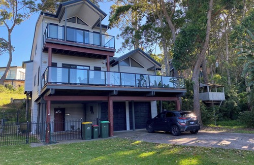 Long Beach House | Beachfront, pet friendly, tri-level home in quiet leafy location with views