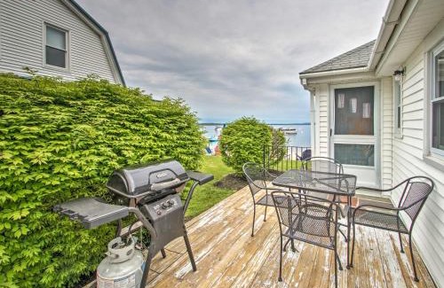 Sebago House | Beachfront Sebago Cottage with Deck and Grill!