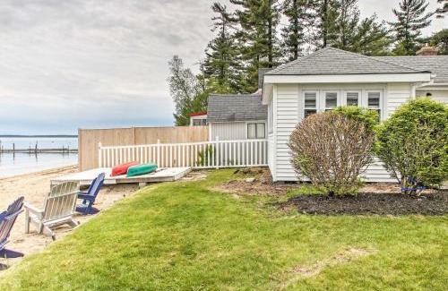 Sebago House | Beachfront Sebago Cottage with Deck and Grill!