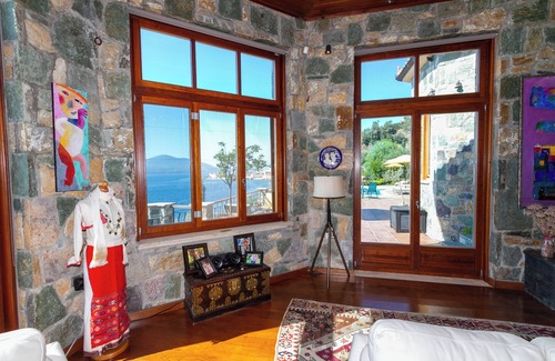Loutra Edipsou House | Beachfront, Stone-Built, Beautifully-Appointed, Spacious 5-bedroom Villa.