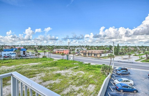 Bostwick Park Apartment | Beachfront Studio w/Community Indoor Pool!