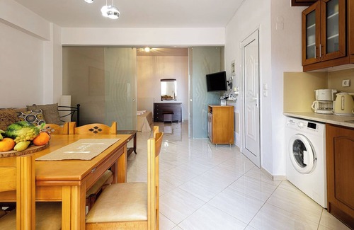 Panormos Apartment | Beachfront Studio with, everything in walking distance!