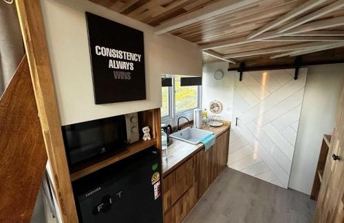 Lipa Noi House | Beachfront Tiny House, Koh Samui, Thailand with FREE Rowboat