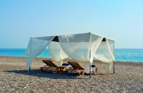 Gennadi Villa | Beachfront Villa SeaShell Superior